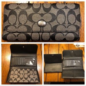Coach wallet